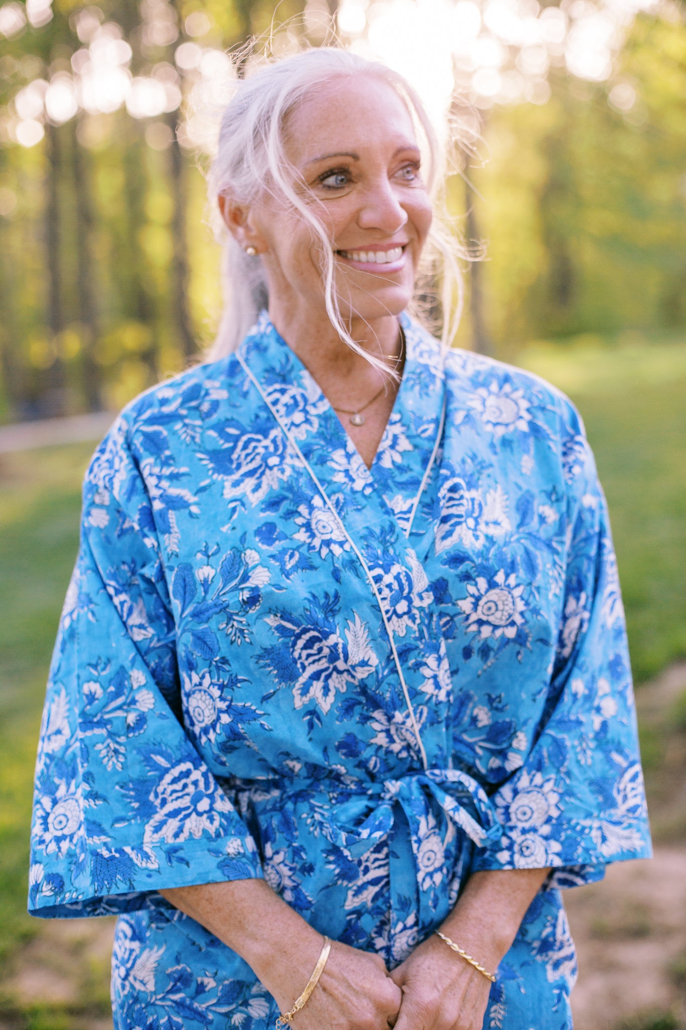 The Hemingway Robe in Blue Willow