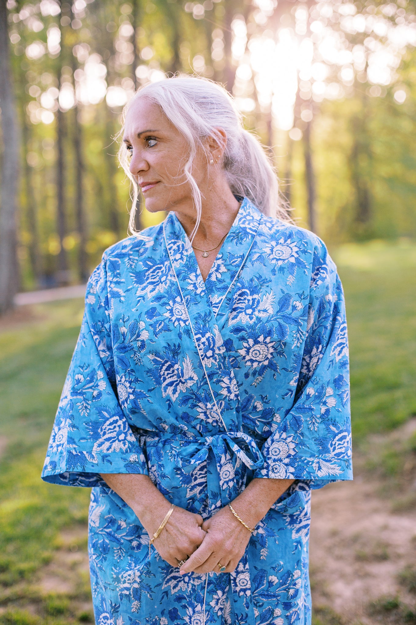 The Hemingway Robe in Blue Willow