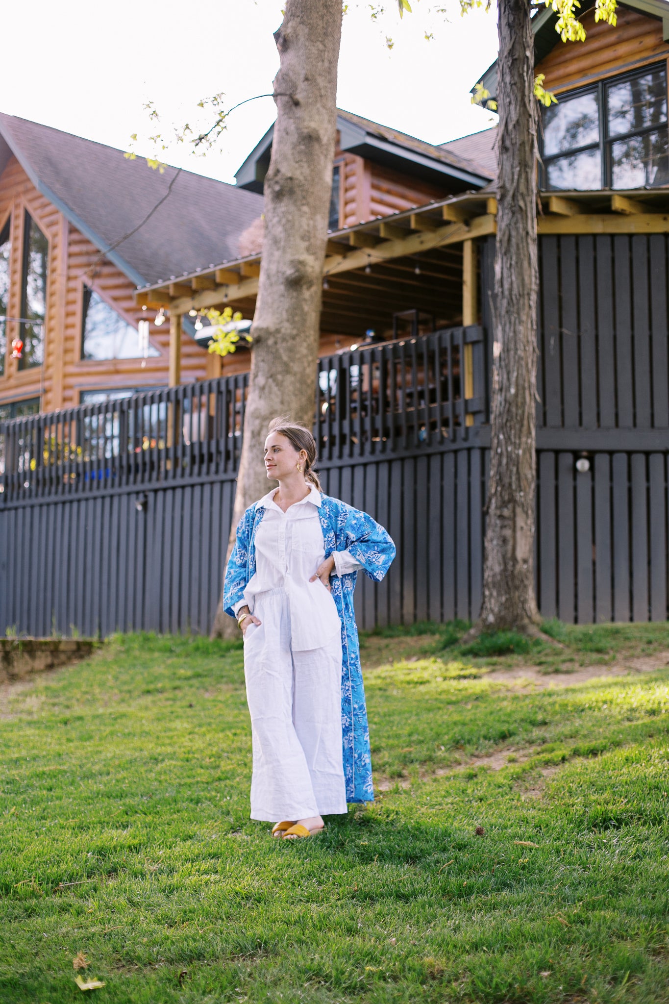 The Hemingway Robe in Blue Willow