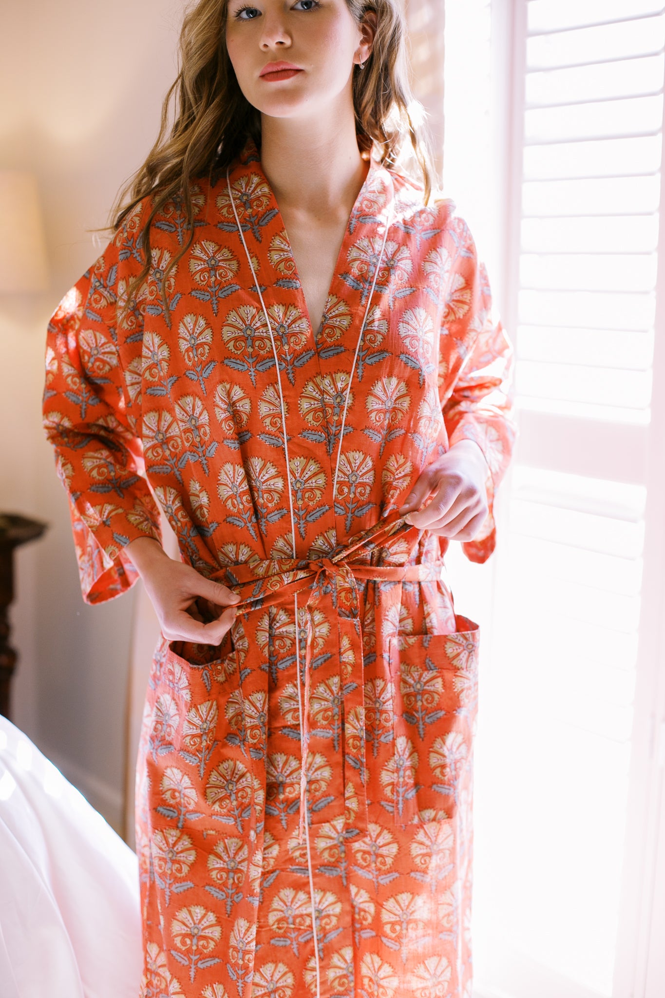 The Hemingway Robe in Winterberry