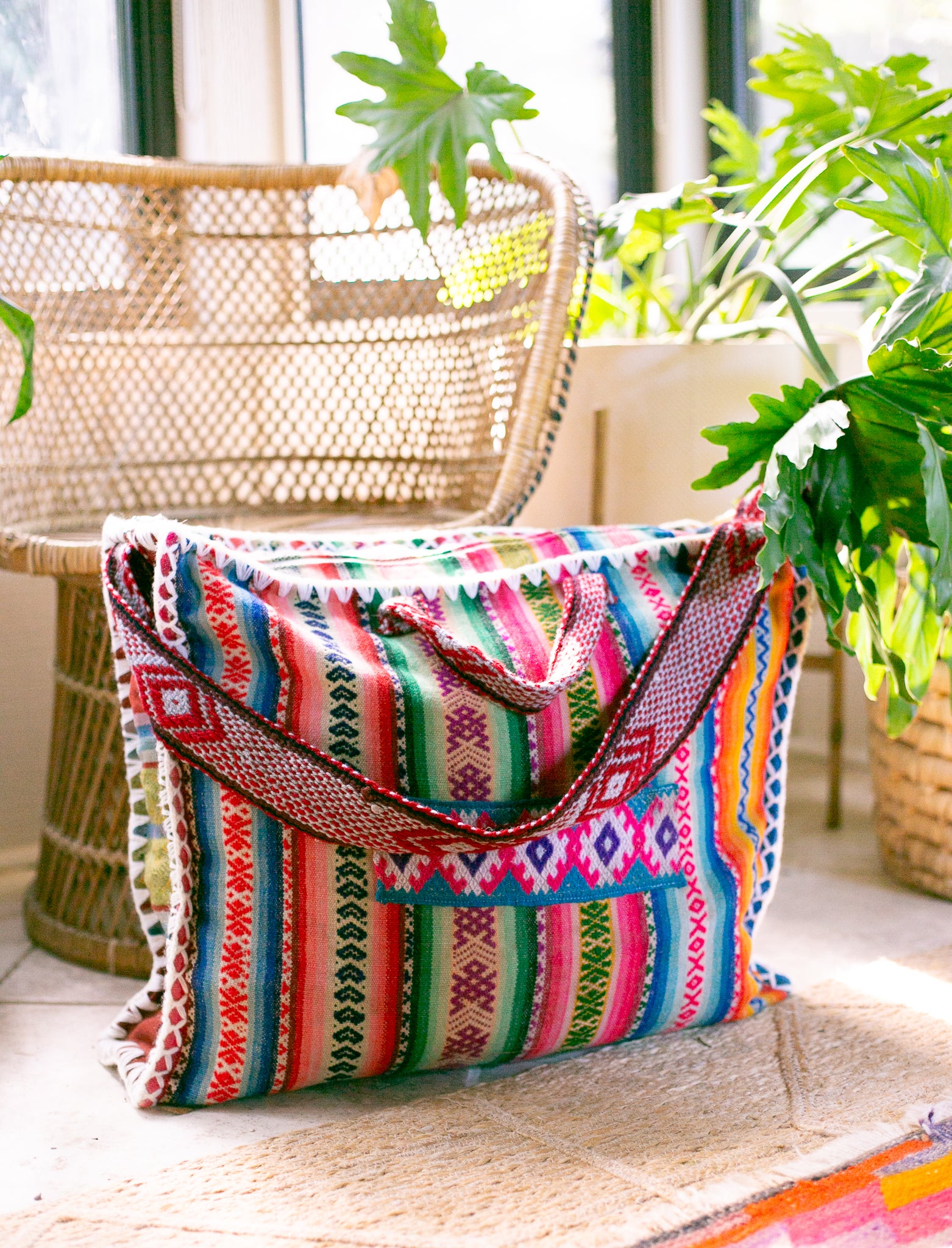 Vintage Weekender Bag Handwoven in Peru X-L