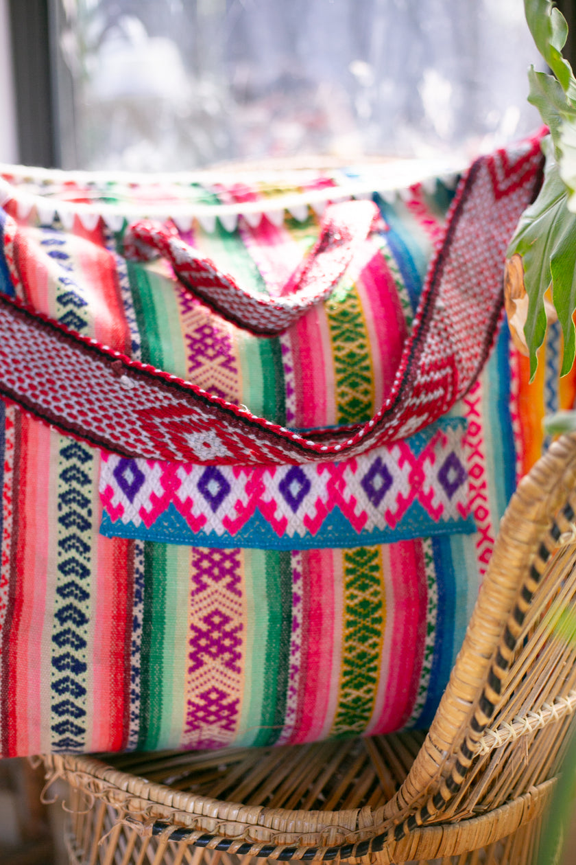 Vintage Weekender Bag Handwoven in Peru X-L